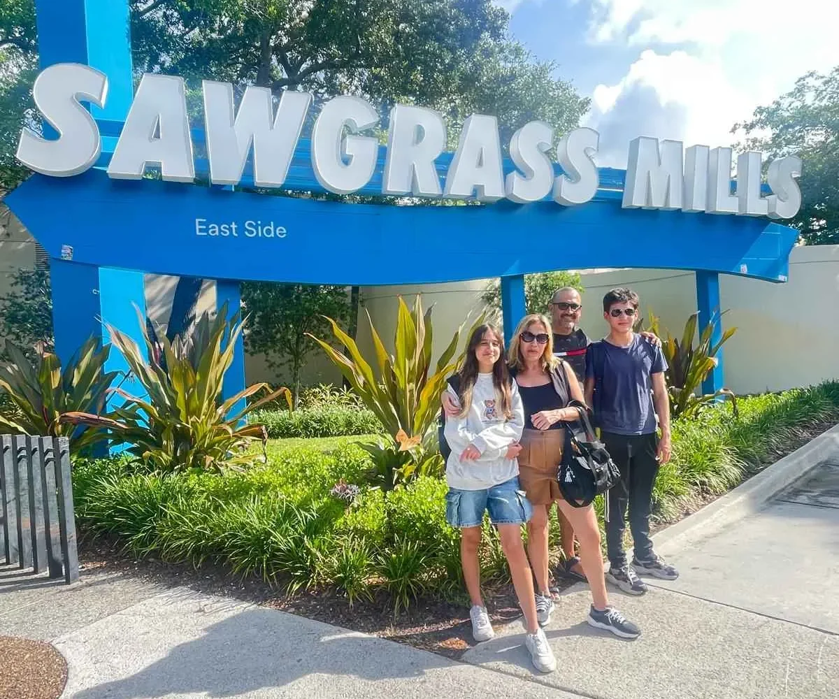sawgrass mills shuttle from miami beach
